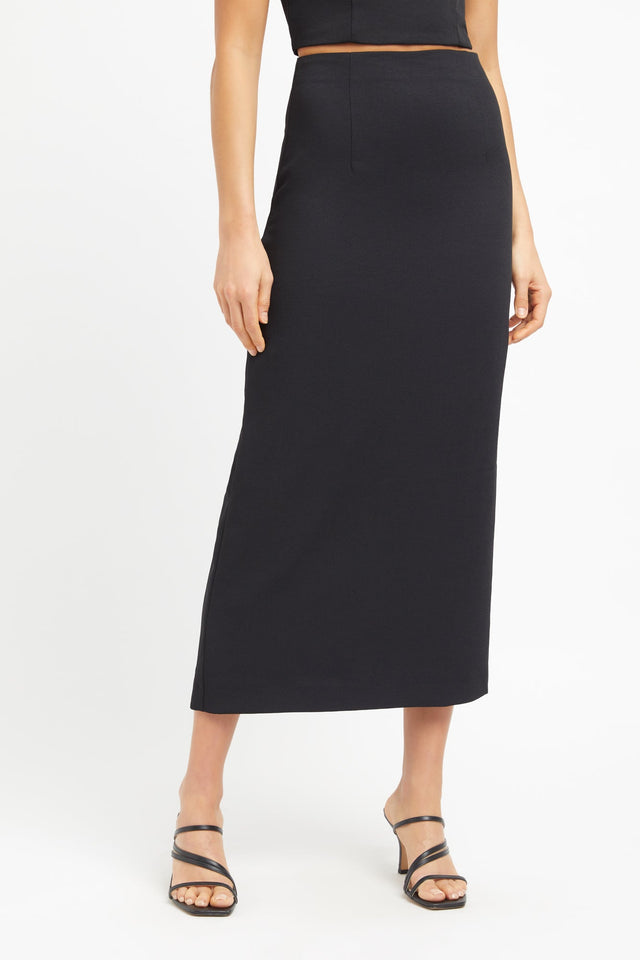 Oyster Column Skirt