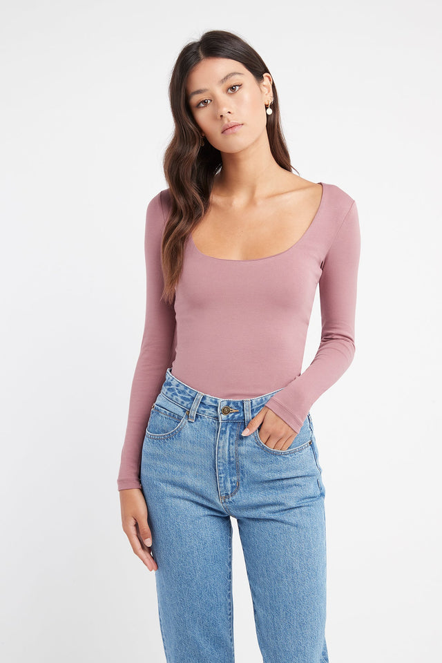 Riley Scoop Top