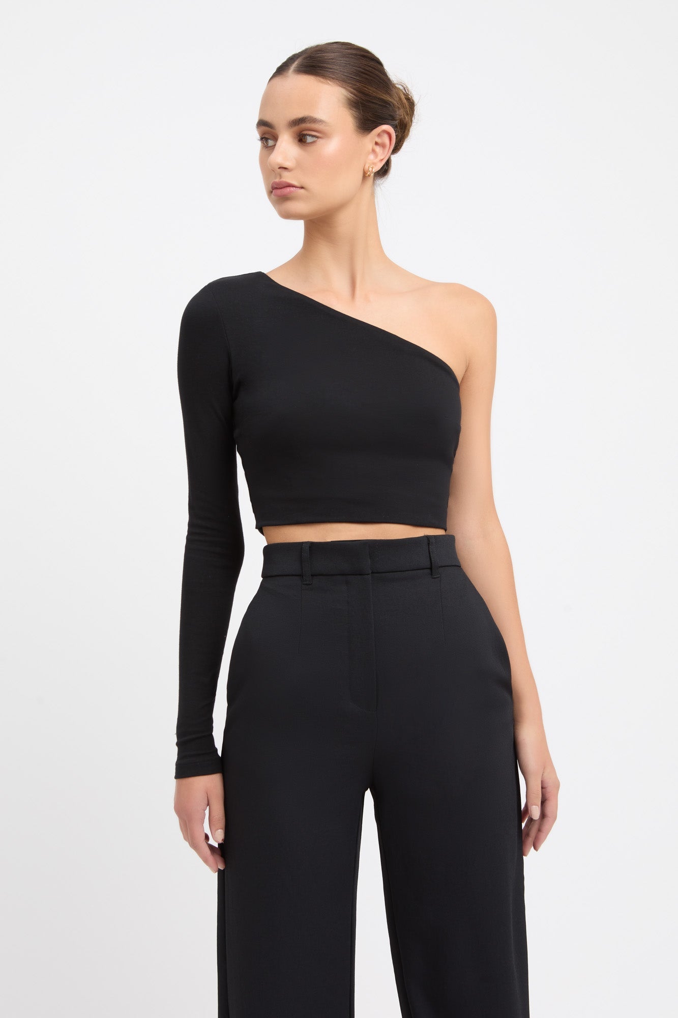 Black cropped one shoulder top online